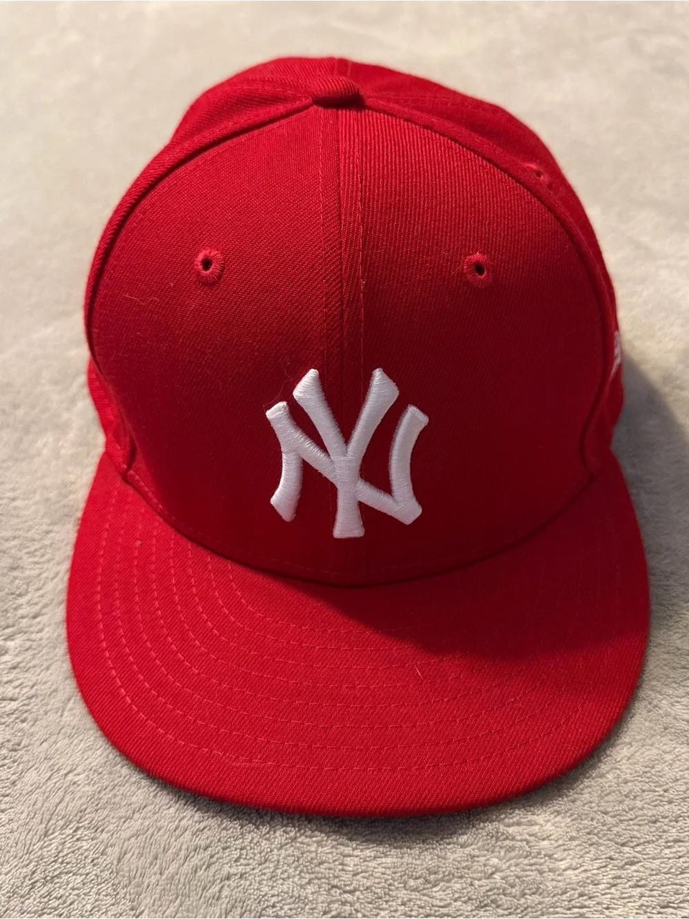 MLB - New York Yankees 59FIFTY New Era Fitted Cap - Red Size 7 5/8